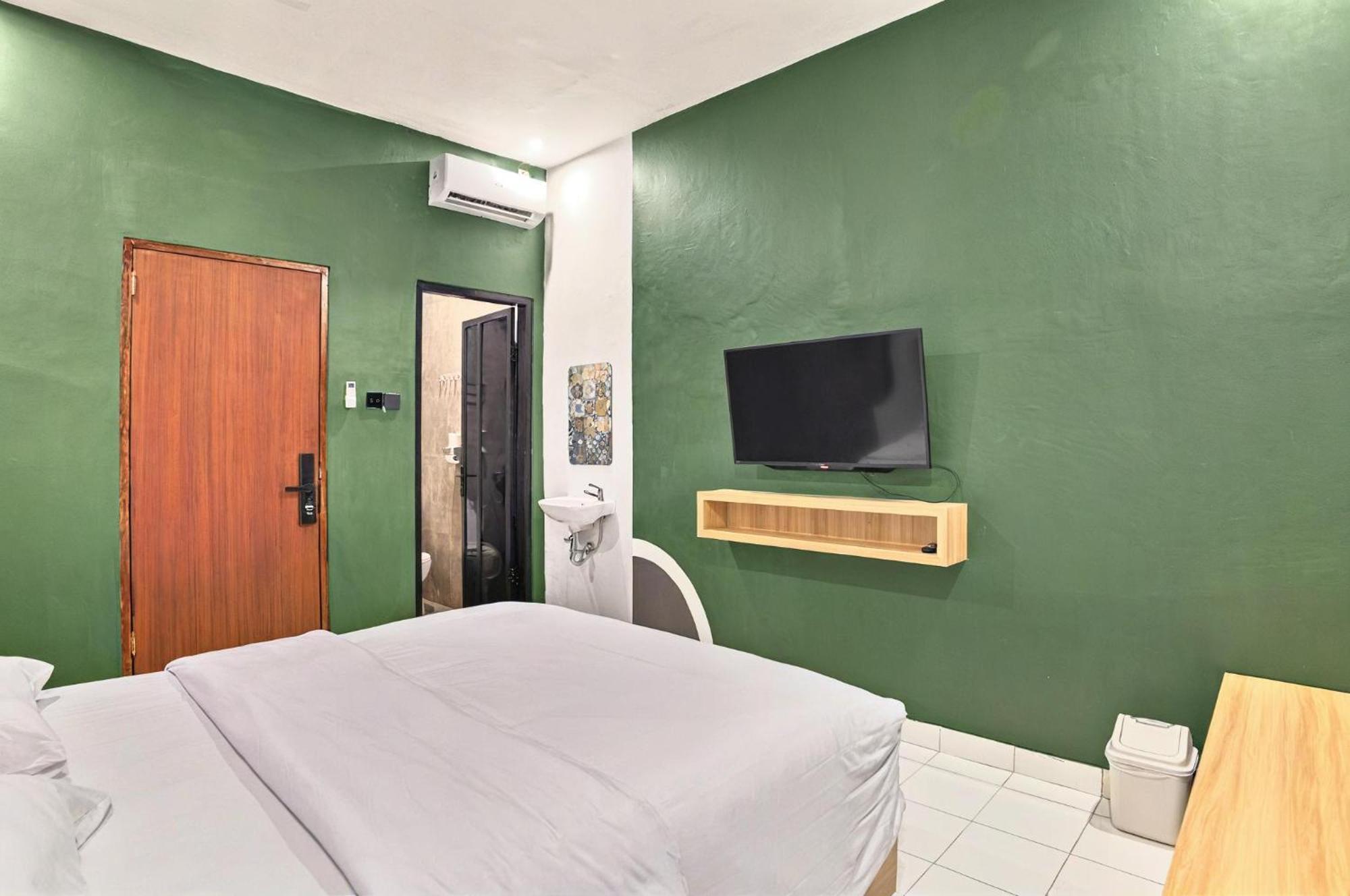 Hubs Hostel Yogyakarta Dış mekan fotoğraf