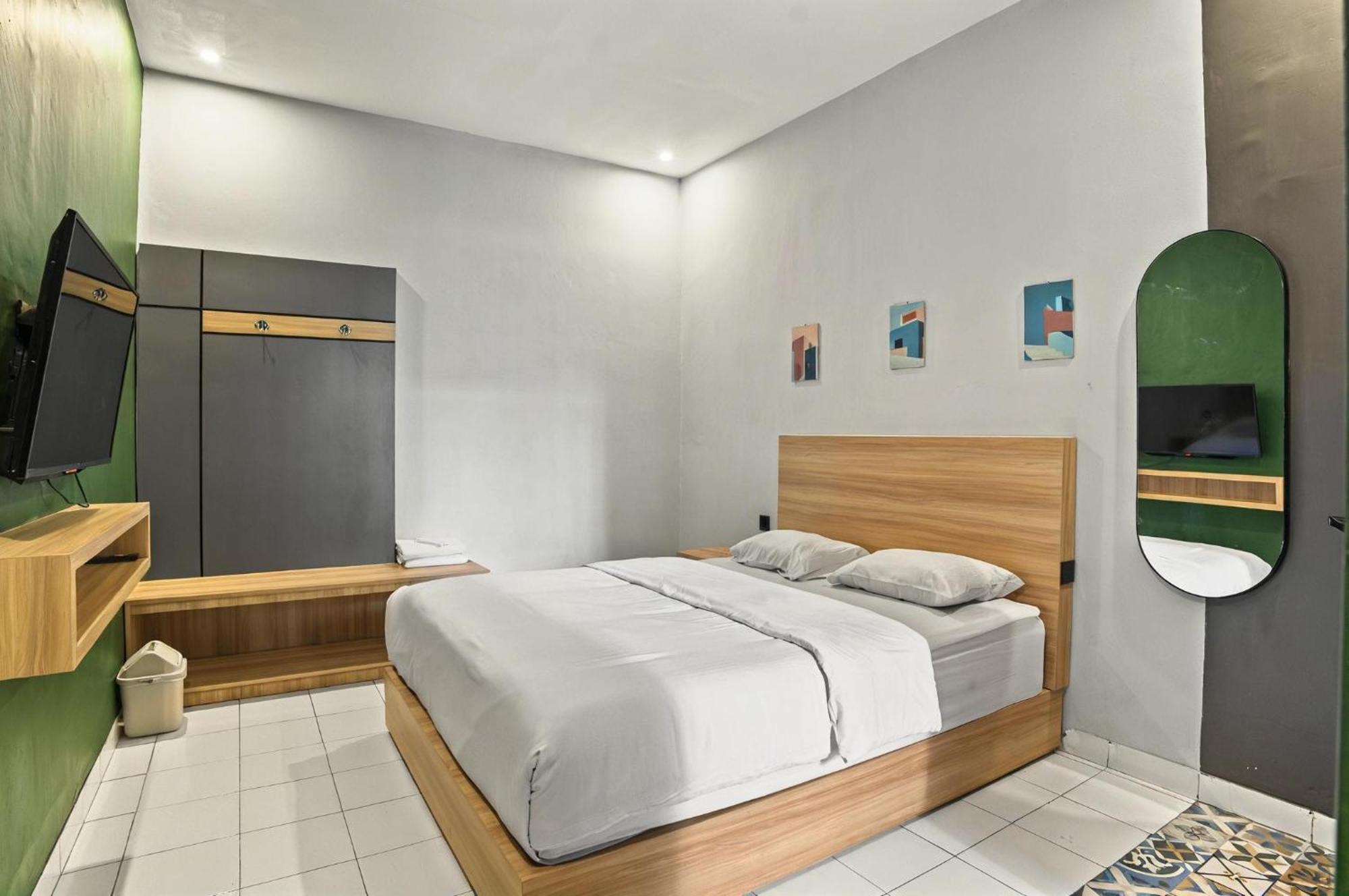 Hubs Hostel Yogyakarta Dış mekan fotoğraf